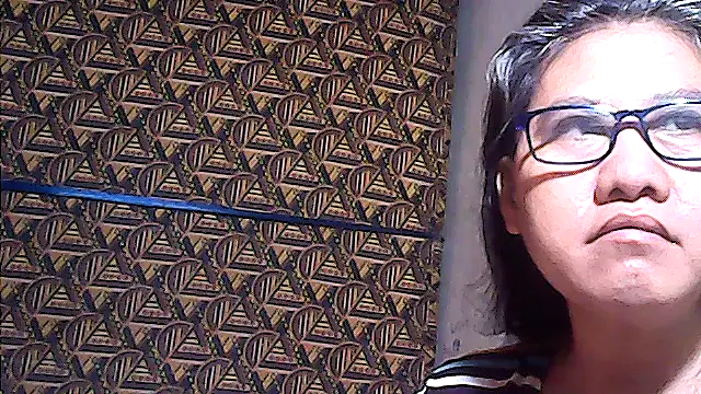 Snapshot of sweetsosie18 chatting on 06.29.26 sweetsosie18 online show from 06.29.26