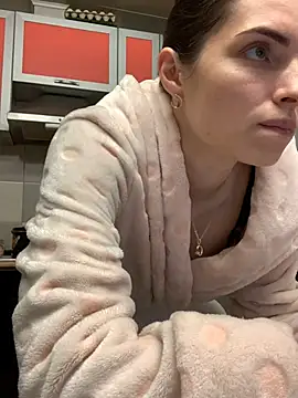 Snapshot of SeducingYoghourt chatting on 01.03.25 SeducingYoghourt online show from 01.03.25