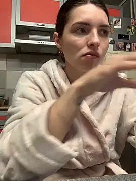 Snapshot of SeducingYoghourt chatting on 02.24.25 SeducingYoghourt online show from 02.24.25