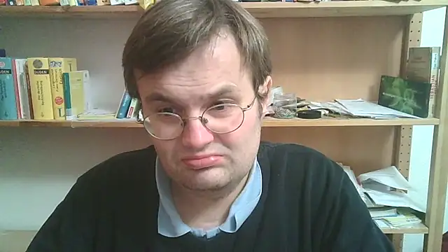 Snapshot of makau1 chatting on 10.30.25 makau1 online show from 10.30.25