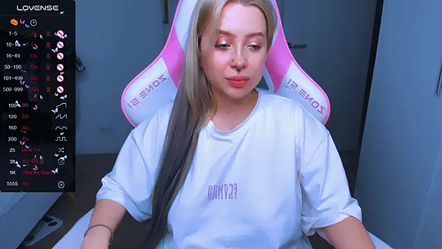 MonaLauu online show from 01.29.25