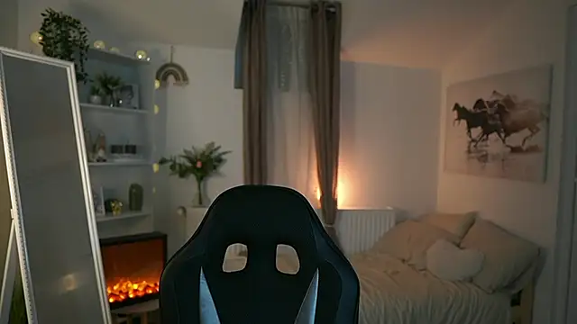 Abella Danger X online show from 03.18.25