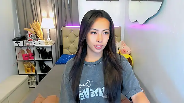 reighnempress online show from 03.22.25