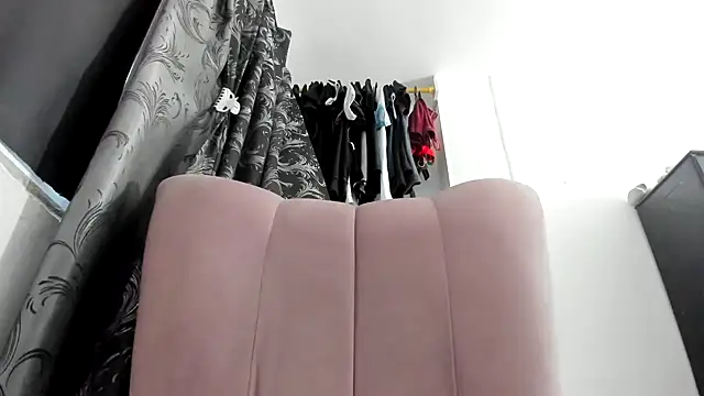 natalia hottman online show from 04.13.26