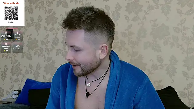 Snapshot of MartinBrandon chatting on 04.03.26 MartinBrandon online show from 04.03.26