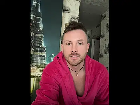 Snapshot of MartinBrandon chatting on 05.24.26 MartinBrandon online show from 05.24.26