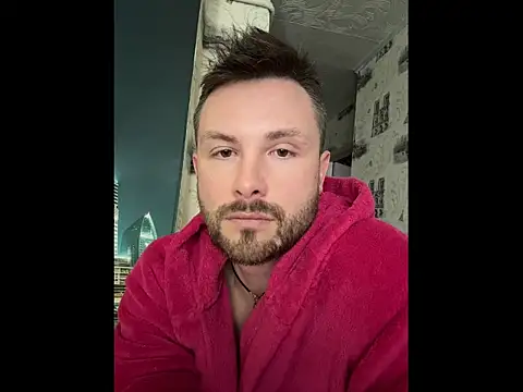 Snapshot of MartinBrandon chatting on 06.01.26 MartinBrandon online show from 06.01.26