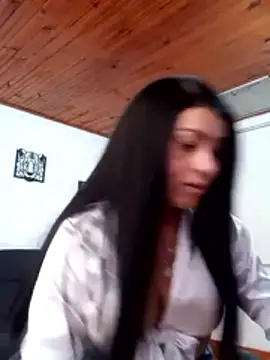 Tania mature online show from 10.20.25