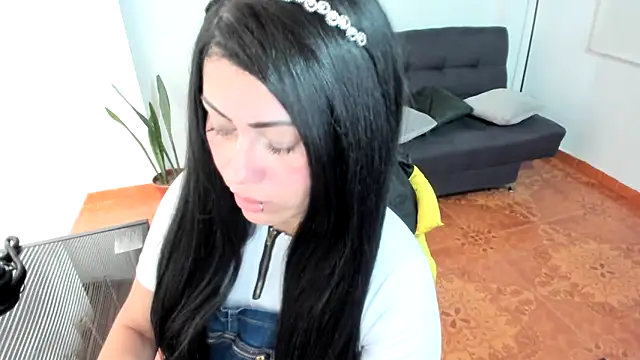 Tania mature online show from 10.21.25