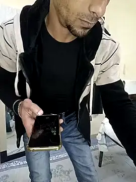 Snapshot of highguy chatting on 12.19.24 highguy online show from 12.19.24