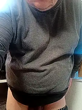 Nobbie444 online show from 02.14.26