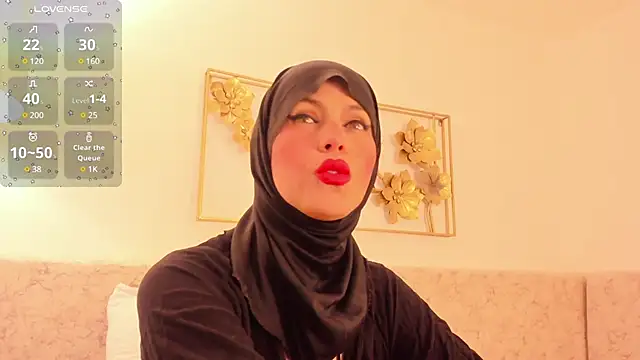 Snapshot of hanajameela chatting on 12.19.24 hanajameela online show from 12.19.24