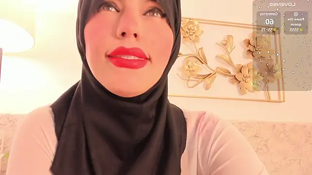 Snapshot of hanajameela chatting on 01.15.25 hanajameela online show from 01.15.25