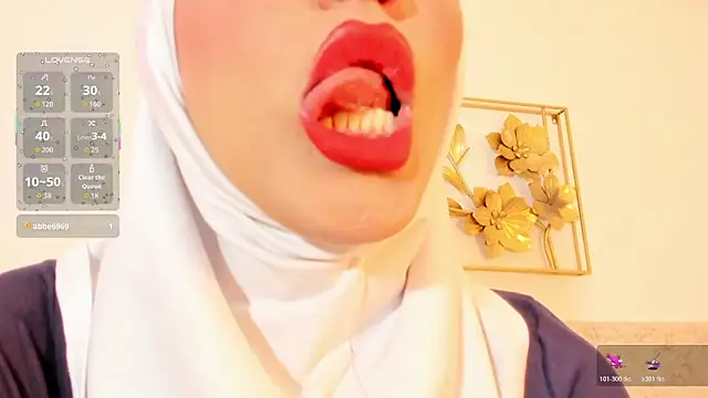 Snapshot of hanajameela chatting on 04.22.26 hanajameela online show from 04.22.26