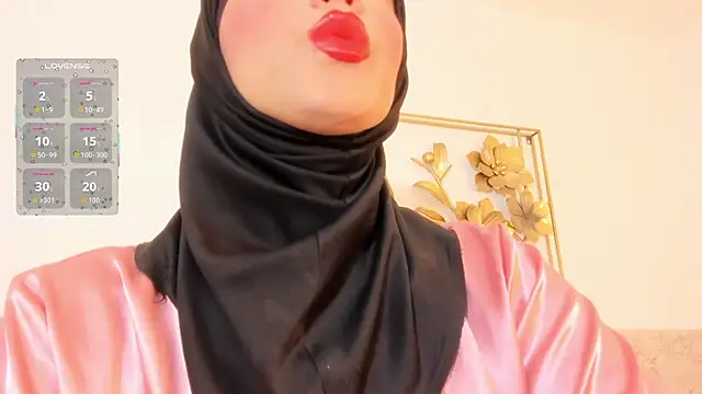 Snapshot of hanajameela chatting on 04.29.26 hanajameela online show from 04.29.26