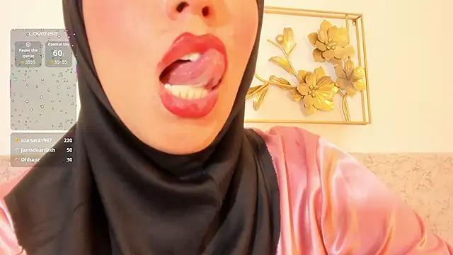 Snapshot of hanajameela chatting on 04.29.26 hanajameela online show from 04.29.26