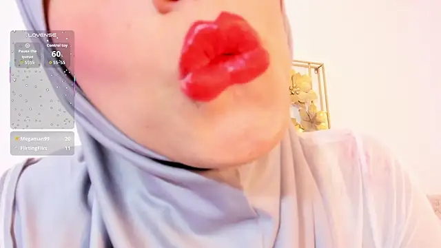 Snapshot of hanajameela chatting on 05.25.26 hanajameela online show from 05.25.26