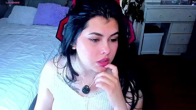 Alyaa s online show from 02.21.26