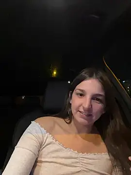 DoriDeluxe66 online show from 03.14.25