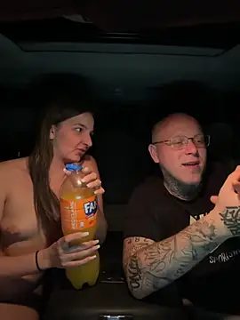 DoriDeluxe66 online show from 09.21.25