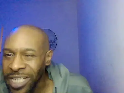 CuzzyB69 online show from 11.27.25