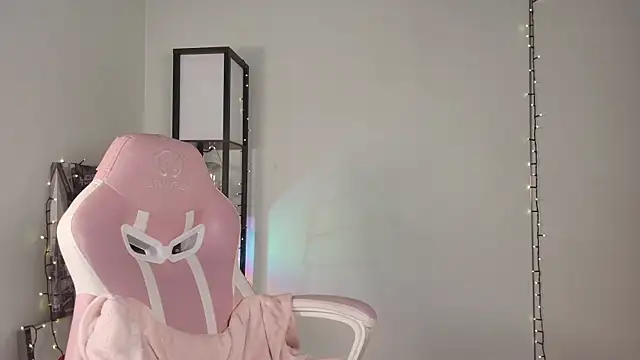  monamour  online show from 01.08.25