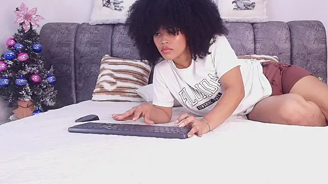 Snapshot of naia_blessed chatting on 01.10.26 naia blessed online show from 01.10.26