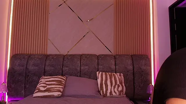 naia blessed online show from 04.13.26