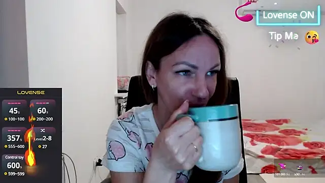 Snapshot of Masha-Mashenka1 chatting on 03.21.25 Masha-Mashenka1 online show from 03.21.25