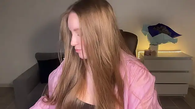 EvaMaddison online show from 07.10.26