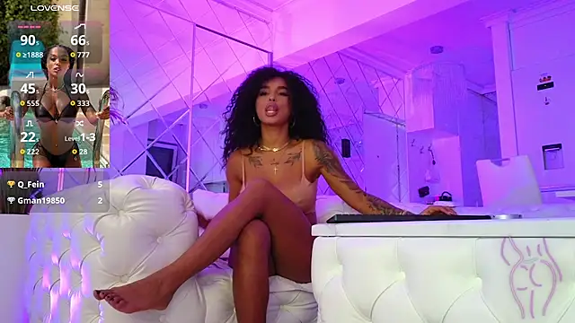 KimiBrown online show from 11.18.25