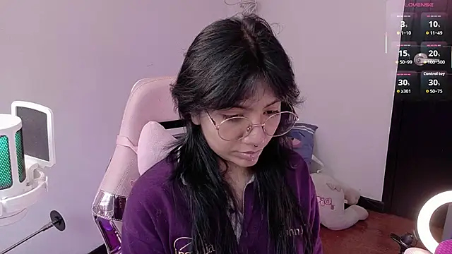 Snapshot of Nami_usagi chatting on 06.22.26 Nami usagi online show from 06.22.26