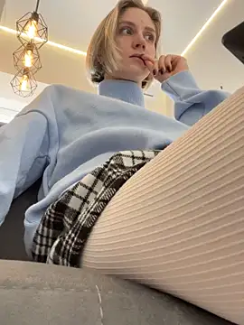 Feral berry 8133 online show from 01.15.25