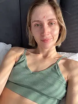 Feral berry 8133 online show from 02.18.25