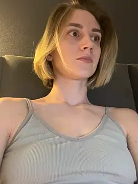 Feral berry 8133 online show from 03.01.25