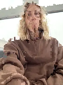 Feral berry 8133 online show from 10.10.25