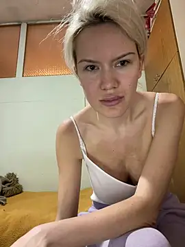 Keylili online show from 02.11.25