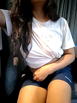 RadhaBabe online show from 04.23.26