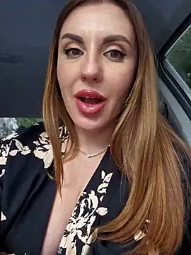 Snapshot of Kalli_Fornia chatting on 03.19.25 Kalli Fornia online show from 03.19.25