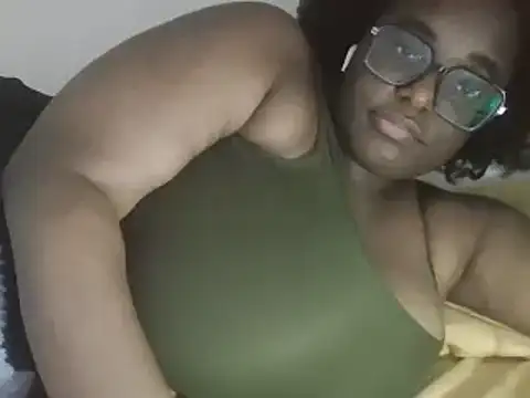 MissCC99 online show from 03.22.25