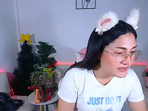 Snapshot of plysaithailand chatting on 06.11.26 plysaithailand online show from 06.11.26