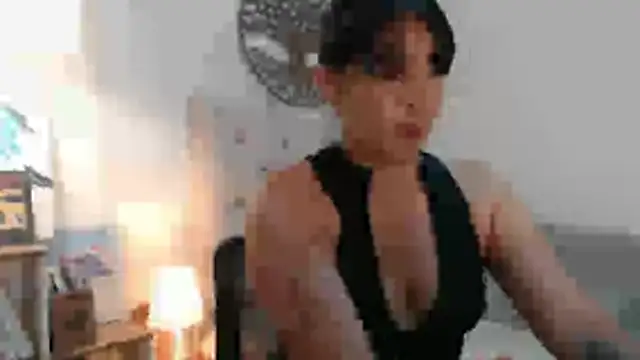 Snapshot of camii_7 chatting on 11.16.25 camii 7 online show from 11.16.25