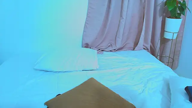 yulina xue online show from 03.23.25