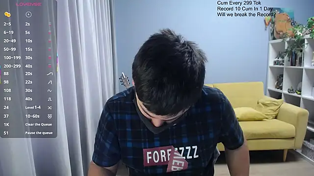 Snapshot of Tomguys chatting on 02.24.26 Tomguys online show from 02.24.26