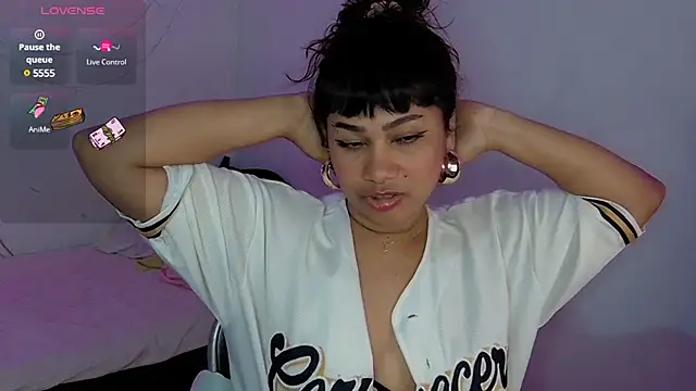 kiarybell   online show from 02.23.25