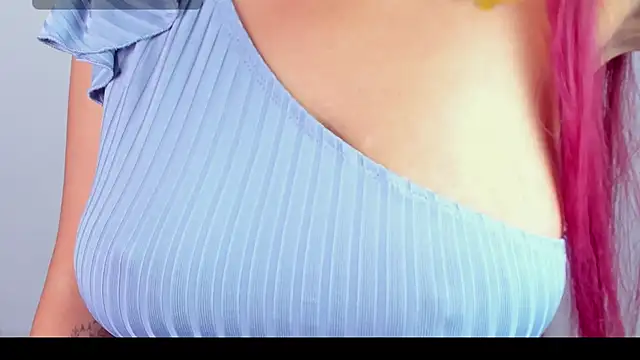 MaiaPetitte  online show from 12.03.25