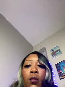 NikkiNoelanii online show from 03.02.25