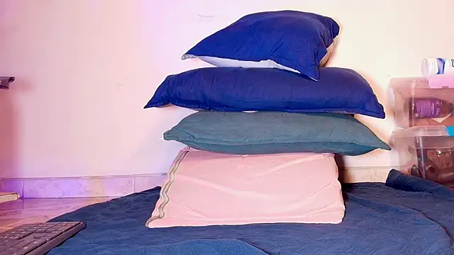  ebony-queen  online show from 10.26.25