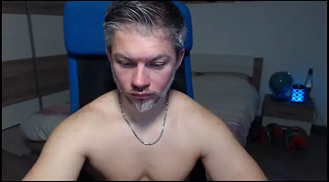 RobbyShawz online show from 12.21.24