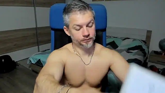 RobbyShawz online show from 01.05.25